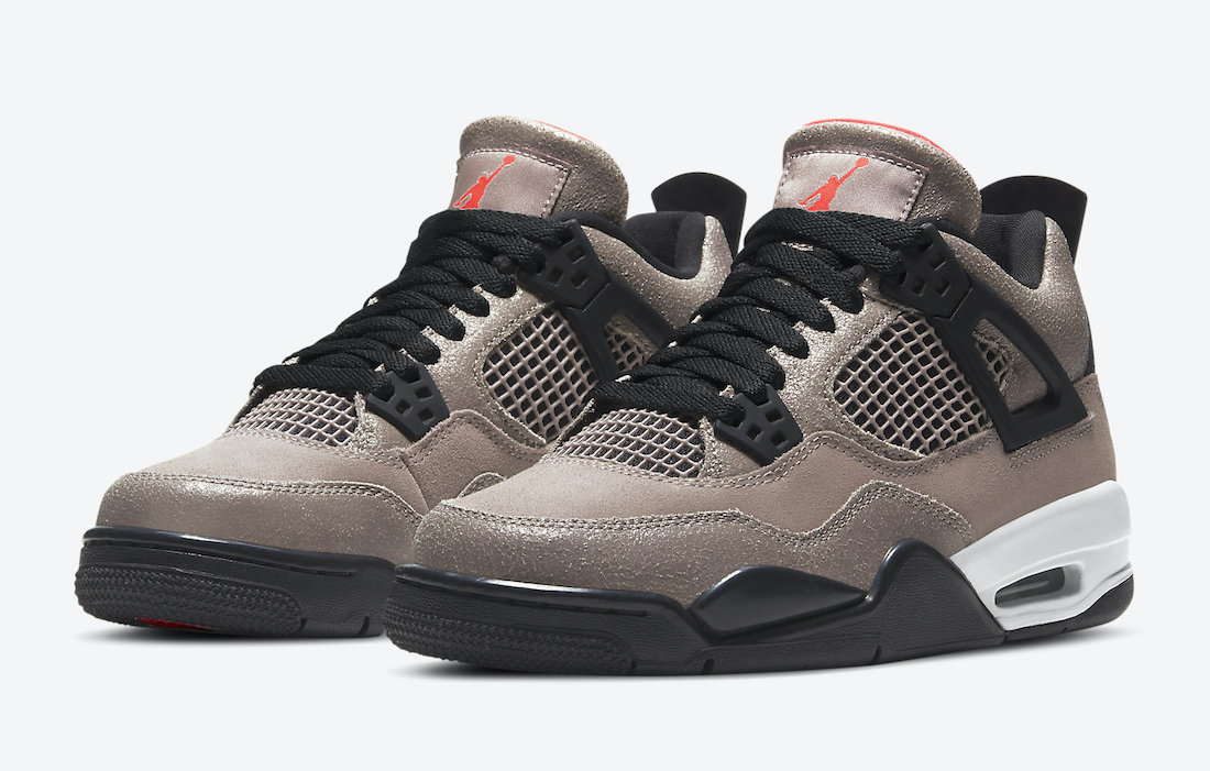 Nike Air Jordan 4 \