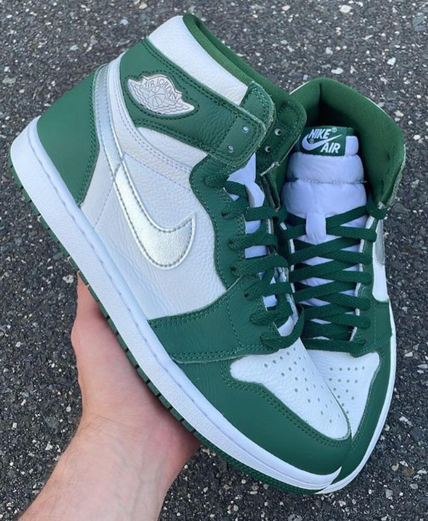 11 26エアジョーダン1 ハイ OG ジョージグリーン Air Jordan 1 High OG Gorge Green