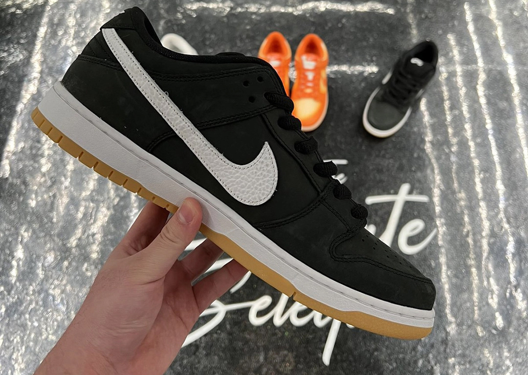 ã3/1 ãªã¹ããã¯ããã¤ã­SB ãã³ã¯ Low ã¬ã ã½ã¼ã« / Nike SB Dunk Low âGum Soleâ CD2563-006, CD2563-101 | Sneaker GPS