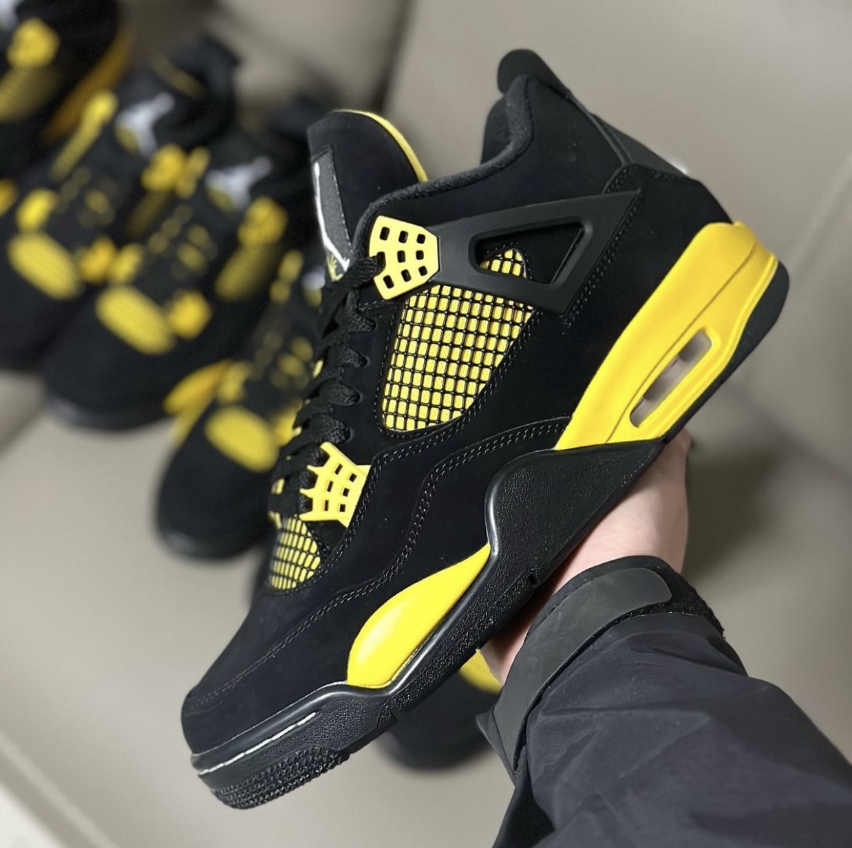 【5/13】エアジョーダン4 “サンダー” 復刻 / Air Jordan 4 “Thunder” DH6927017 Sneaker GPS